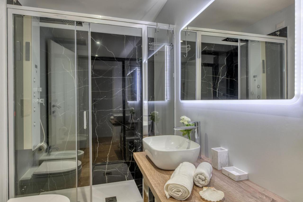 Izzhome Corso76 Cagliari Exteriör bild