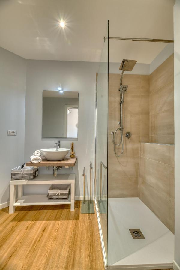 Izzhome Corso76 Cagliari Exteriör bild