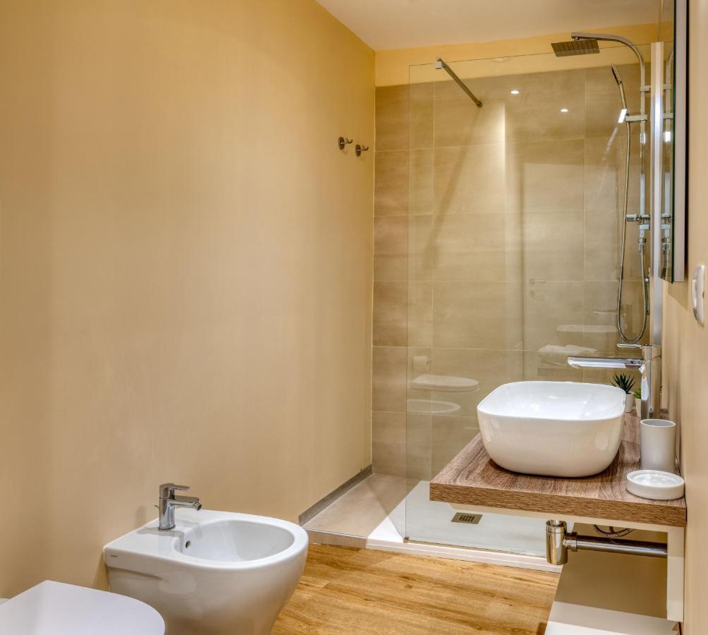 Izzhome Corso76 Cagliari Exteriör bild
