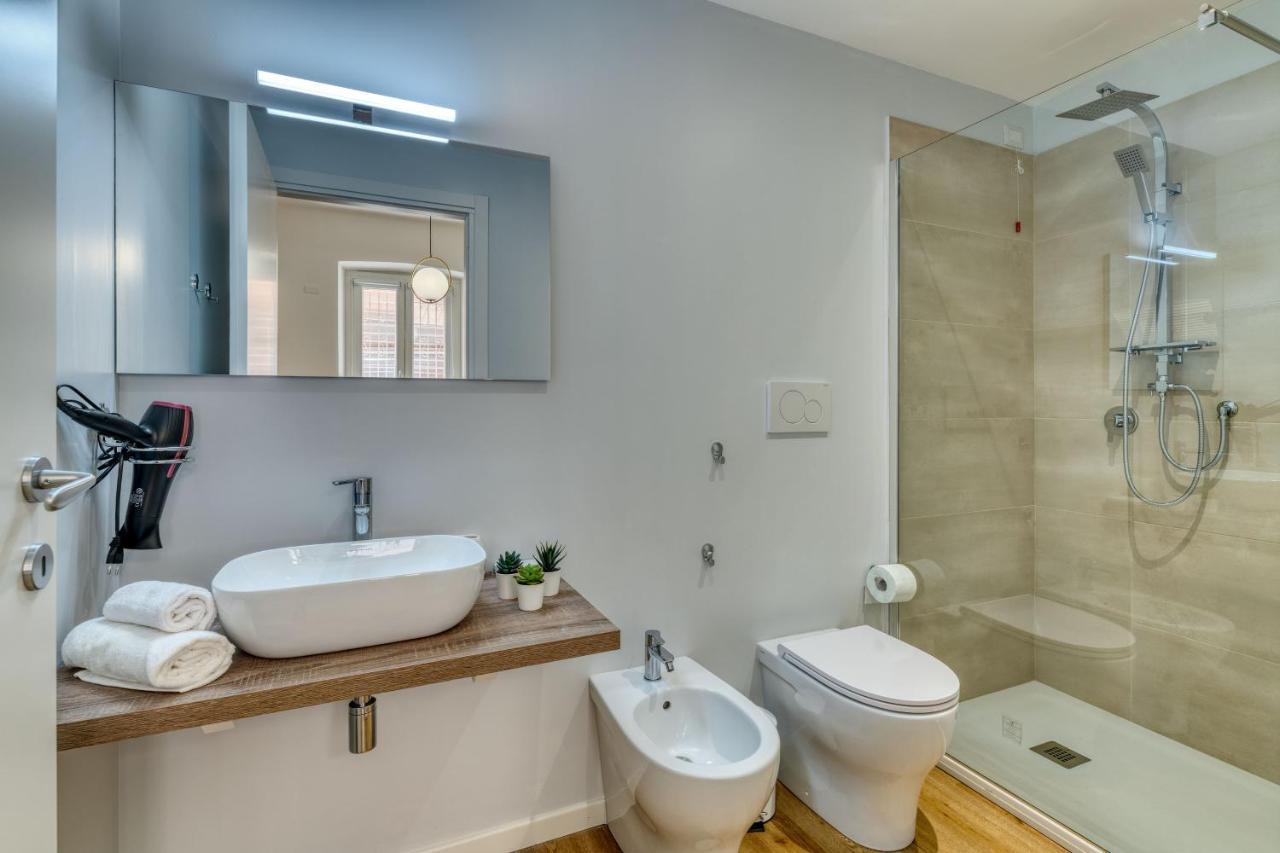 Izzhome Corso76 Cagliari Exteriör bild
